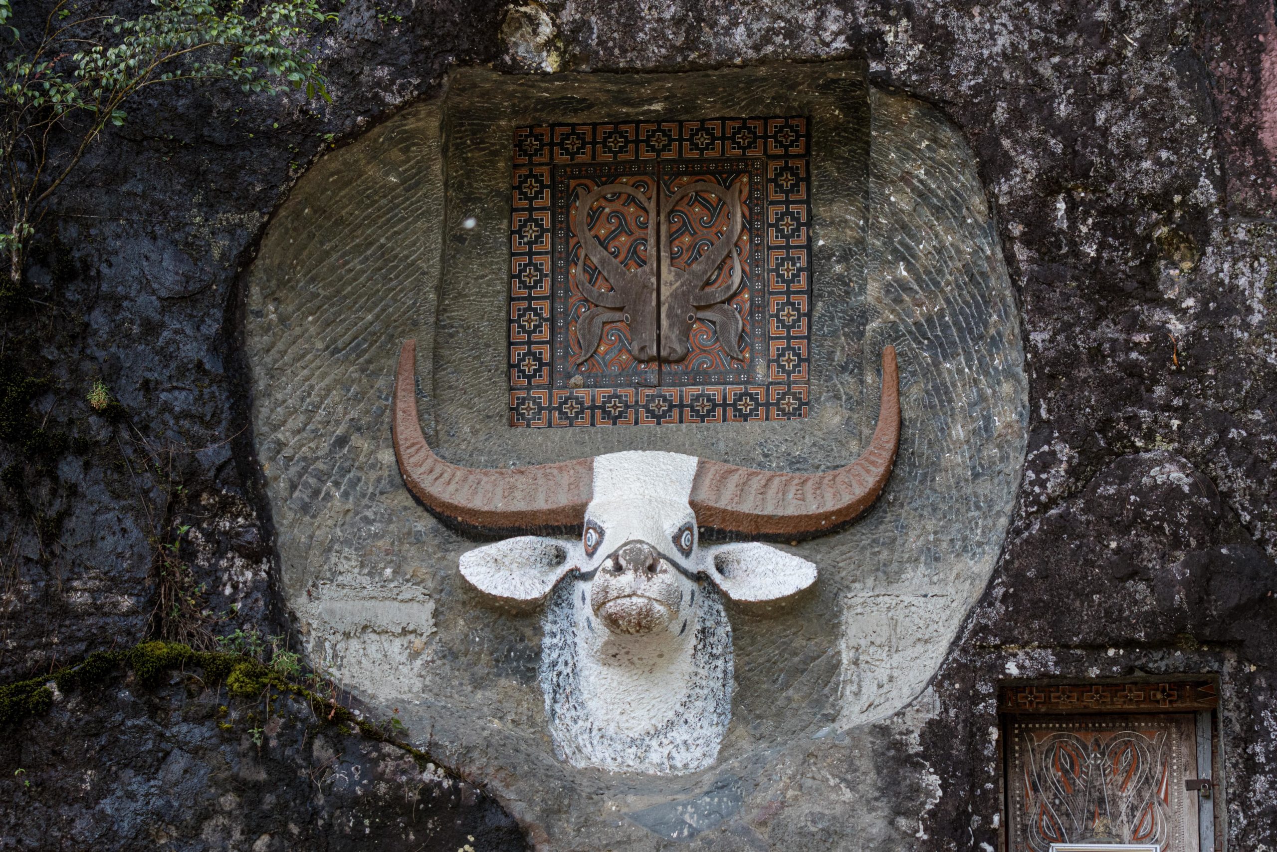 Rock grave at Lo'ko Mata tana toraja south sulawesi